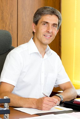 Dir. Prok. Ing. Gerald Rößl 